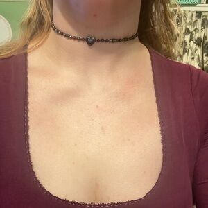 Elegant Black Heart Choker Necklace